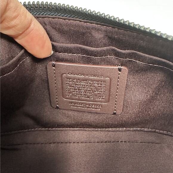 Coach X Peanuts Nolita 19 With Snoopy Let It Snow Motif Midnight Navy CE859 - Picture 5 of 9